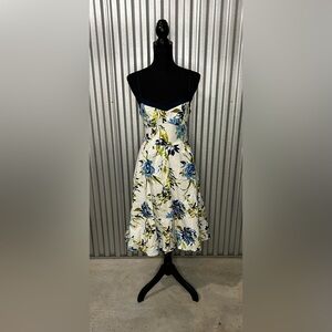 Women’s NWT Allen Schwartz White Multicolor Floral Strap MIDI Dress Size Small